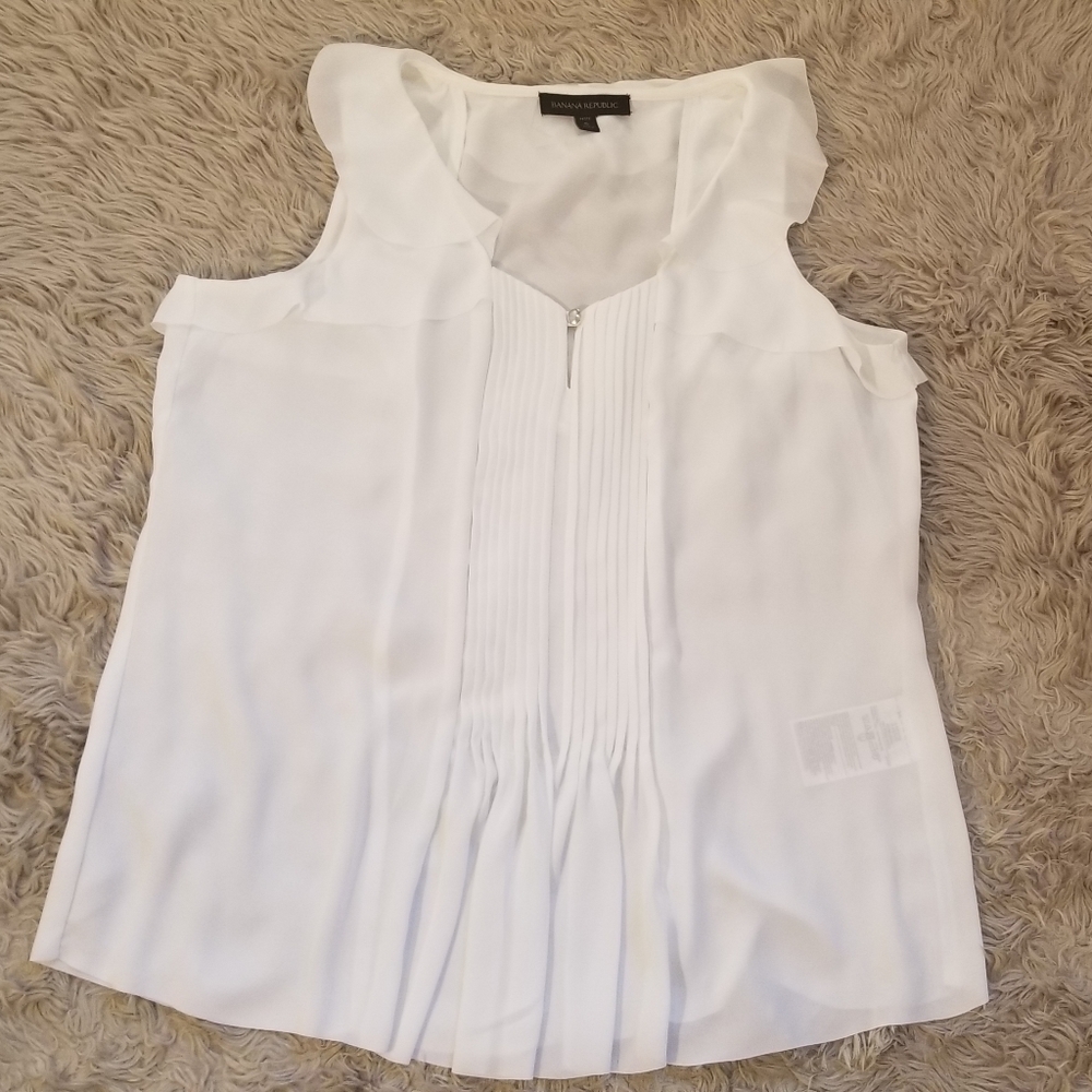 Banana republic Sleeveless Pleated top White